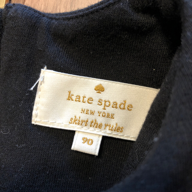 kate spade new york(ケイトスペードニューヨーク)のケイトスペード　ジャンパースカート　ブラック　90センチ キッズ/ベビー/マタニティのキッズ服女の子用(90cm~)(ワンピース)の商品写真