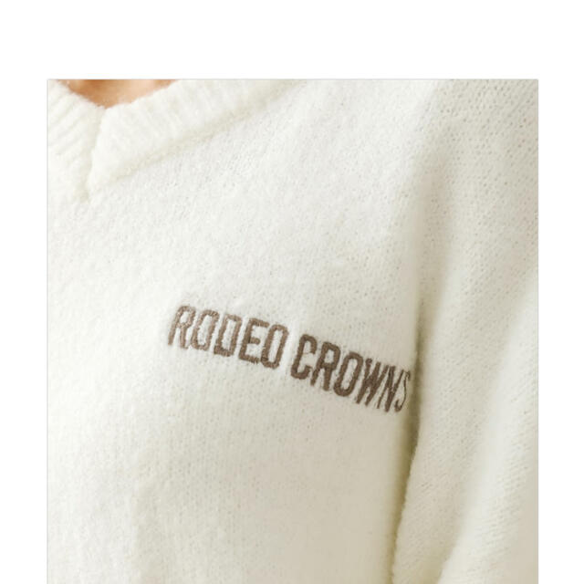 RODEO CROWNS WIDE BOWL(ロデオクラウンズワイドボウル)の即完売　デカロゴロデオクラウンズ ニットミニワンピース レディースのトップス(ニット/セーター)の商品写真