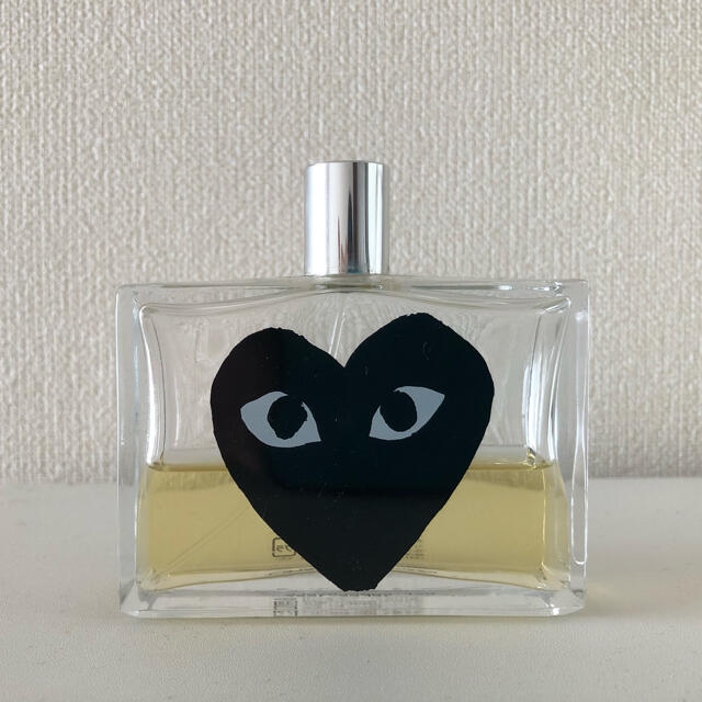 COMME des GARCONS(コムデギャルソン)の香水　PLAY BLACK PLAY コスメ/美容の香水(ユニセックス)の商品写真