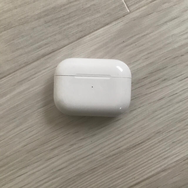 apple AirPods Pro バッテリーケース