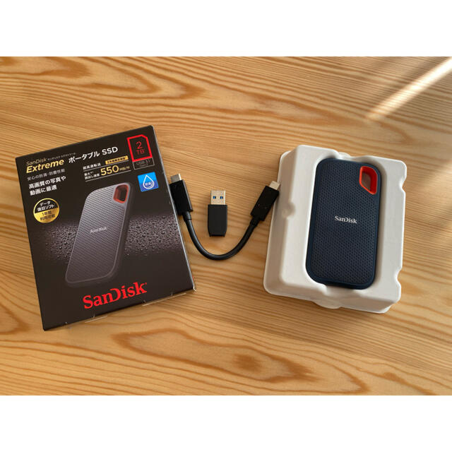 SanDisk ポータブルSSD 2TB 550MB/秒 USB3.1 Gen2