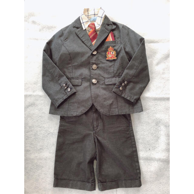 anyFAM(エニィファム)のanyfam 入学式スーツ120 キッズ/ベビー/マタニティのキッズ服男の子用(90cm~)(ドレス/フォーマル)の商品写真