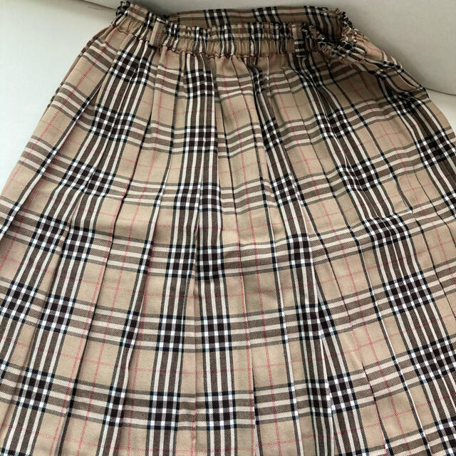 新品未使用のスカート キッズ/ベビー/マタニティのキッズ服女の子用(90cm~)(スカート)の商品写真