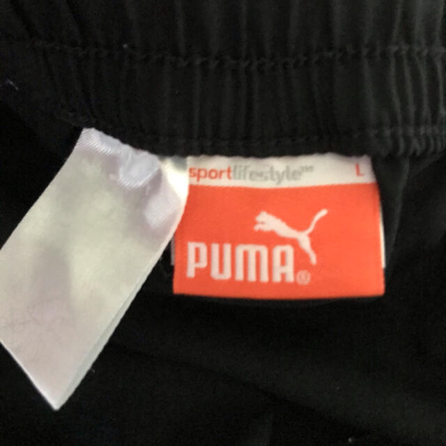 PUMA(プーマ)のプーマ　ハーフパンツ スポーツ/アウトドアのサッカー/フットサル(ウェア)の商品写真