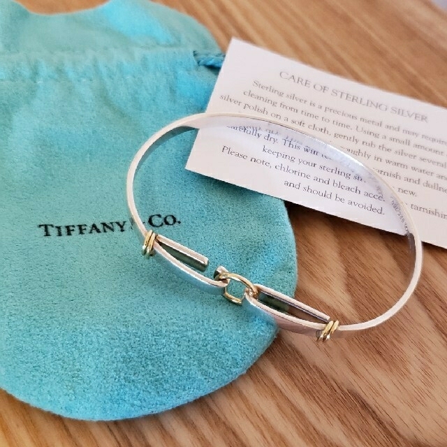 Tiffany & Co.(ティファニー)のTiffany & Co. シルバーバングル レディースのアクセサリー(ブレスレット/バングル)の商品写真