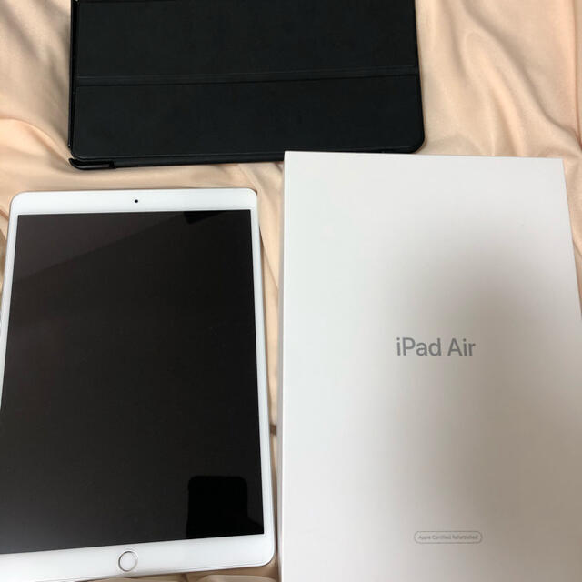 タブレットiPad Air 3 64GB 整備品　シルバー