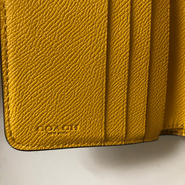 COACH(コーチ)のCOACH コーチ　三折り財布 レディースのファッション小物(財布)の商品写真