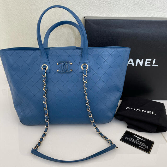 CHANEL(シャネル)のシャネル　レザー　2way トートバッグ　27番台 レディースのバッグ(トートバッグ)の商品写真