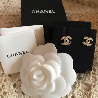 CHANEL - CHANEL 定番 ピアス 確実正規品  💕 試着のみ❣️の通販 by