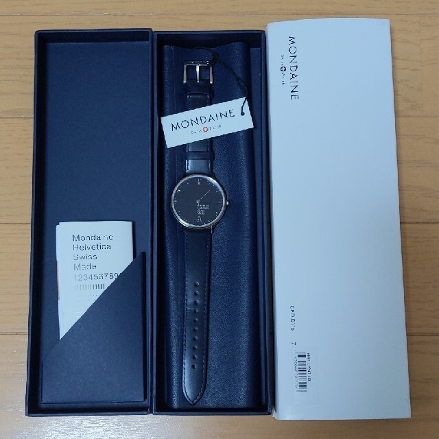 MONDAINE(モンディーン)のMondaine モンディーン MH1.L2240.LD ヘルベチカ メンズの時計(腕時計(アナログ))の商品写真