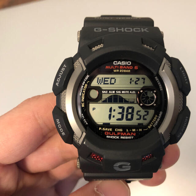 G-SHOCK(ジーショック)のG-shock Gulfman GW-9110-1JF とレンジマン9400 メンズの時計(腕時計(デジタル))の商品写真