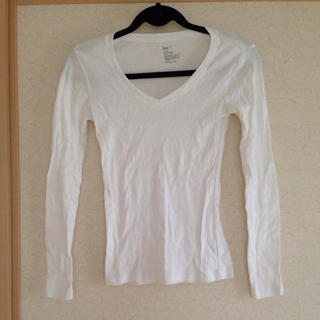 ギャップ(GAP)のGAP VネックロンTシャツ(Tシャツ(長袖/七分))
