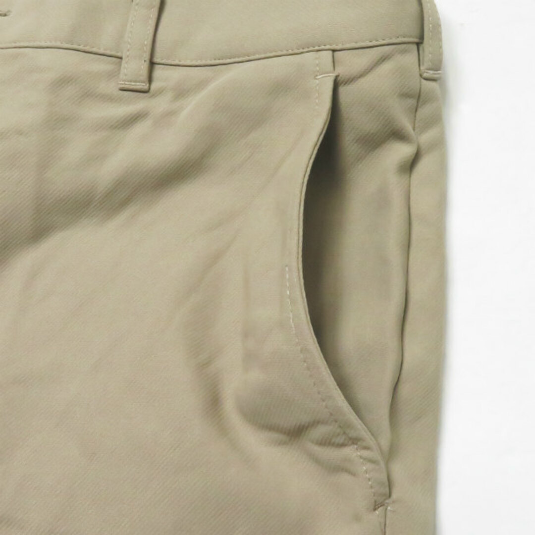 AURALEE(オーラリー)のAURALEE オーラリー 19AW 日本製 HARD TWIST DOUBLE CLOTH SLACKS ハードツイストダブルクロススラックス A9AP02KB 4 グレーベージュ ボトムス【中古】【AURALEE】 メンズのパンツ(ワークパンツ/カーゴパンツ)の商品写真