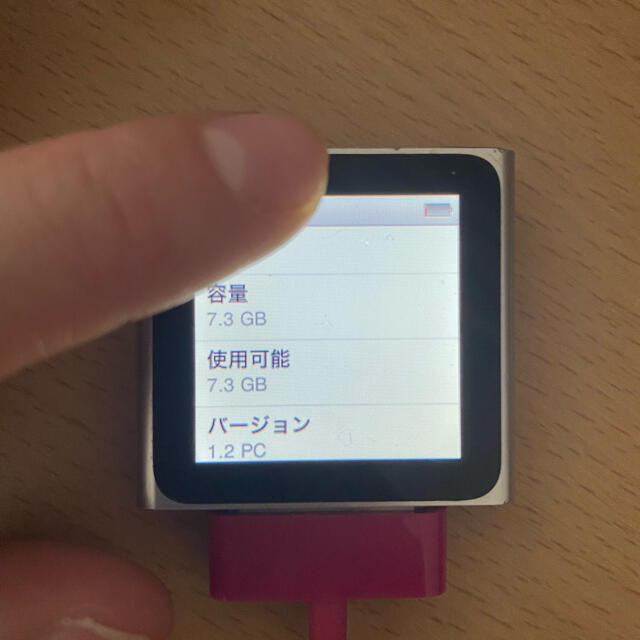 Apple(アップル)のkarin.lさま専用です。iPod nano 第6世代　8GB  スマホ/家電/カメラのオーディオ機器(ポータブルプレーヤー)の商品写真