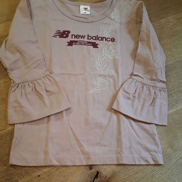 New Balance(ニューバランス)の♡happy♡’s shop様専用です。  レディースのトップス(Tシャツ(長袖/七分))の商品写真