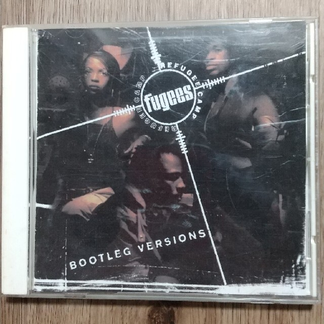 fugees / bootleg versions エンタメ/ホビーのCD(ヒップホップ/ラップ)の商品写真