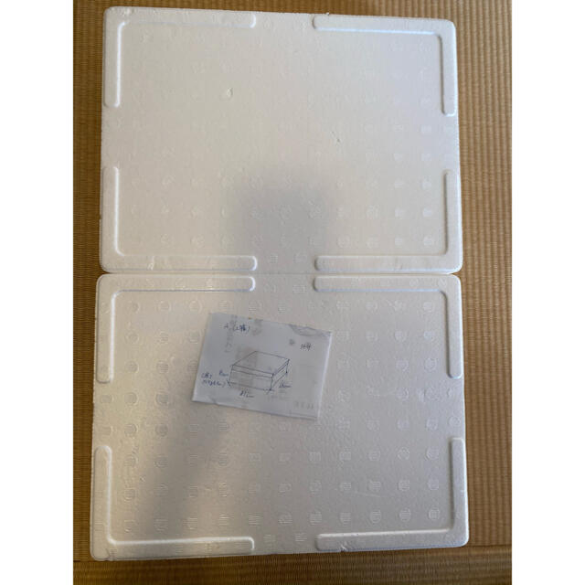 A 発泡スチロール箱　ボックス　2箱 ハンドメイドの素材/材料(その他)の商品写真