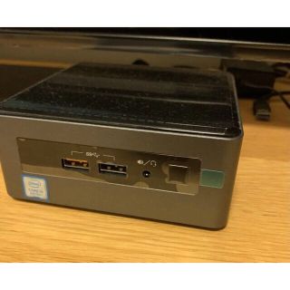 マイクロソフト(Microsoft)のintel nuc mini pc nuc8i3cysm(デスクトップ型PC)