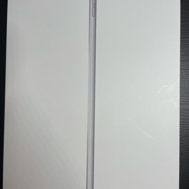 Apple(アップル)のiPad 8世代 《極美品》 スマホ/家電/カメラのPC/タブレット(タブレット)の商品写真