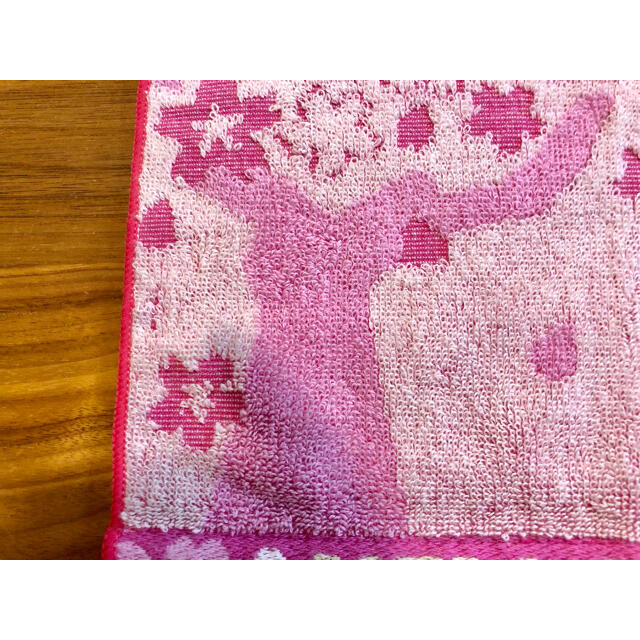 ハローキティ(ハローキティ)のハローキティ 京都 桜 着物 タオルハンカチ ピンク レディースのファッション小物(ハンカチ)の商品写真
