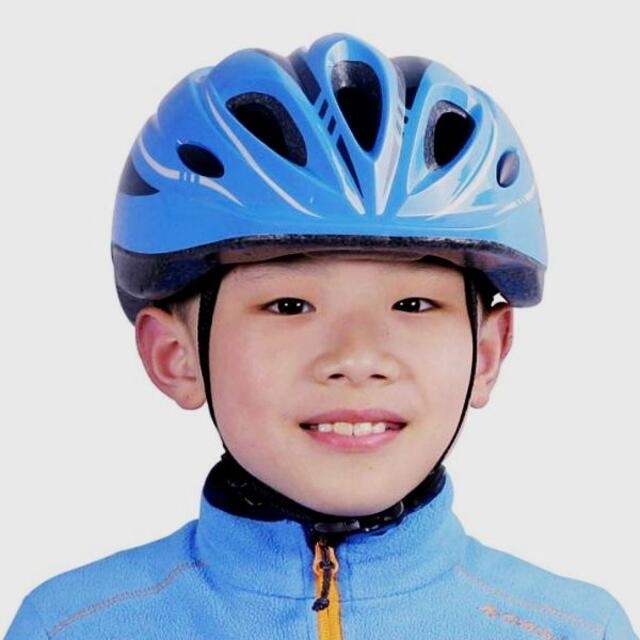 ヘルメット キッズ 自転車/スポーツ用 ブルー 超軽量の通販 by Barkys@全品送料込｜ラクマ