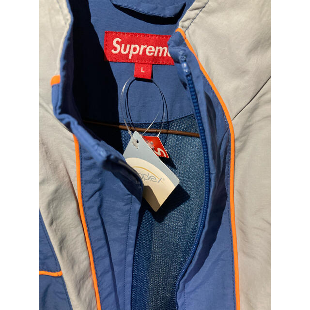 Supreme(シュプリーム)のSupreme Piping Track Jacket シュプリーム　ジャケット メンズのジャケット/アウター(ナイロンジャケット)の商品写真