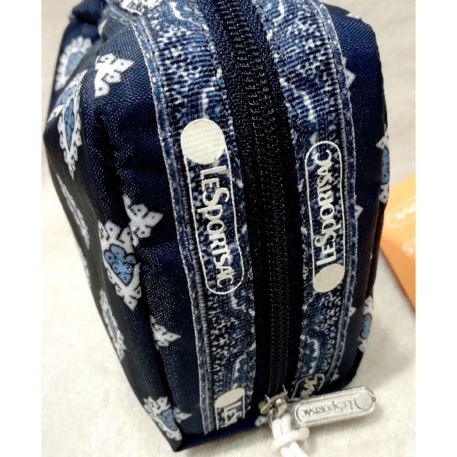 LeSportsac(レスポートサック)のLeSportsac✖リゾリヴァードとコラボのポーチ レディースのファッション小物(ポーチ)の商品写真