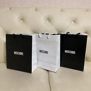 モスキーノ(MOSCHINO)のMOSCHINO モスキーノ　ショップ袋　3枚セット(ショップ袋)