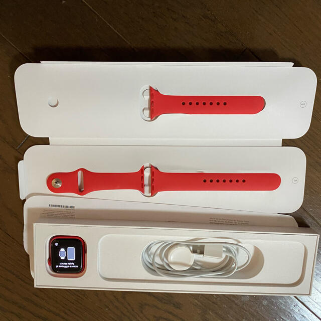Apple Watch(アップルウォッチ)のApple Watch6 cellular 40cm RED スマホ/家電/カメラのスマートフォン/携帯電話(その他)の商品写真