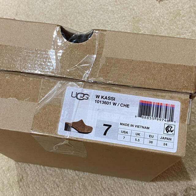 UGG(アグ)のUGG ボア サボサンダル 24cm レディースの靴/シューズ(サンダル)の商品写真