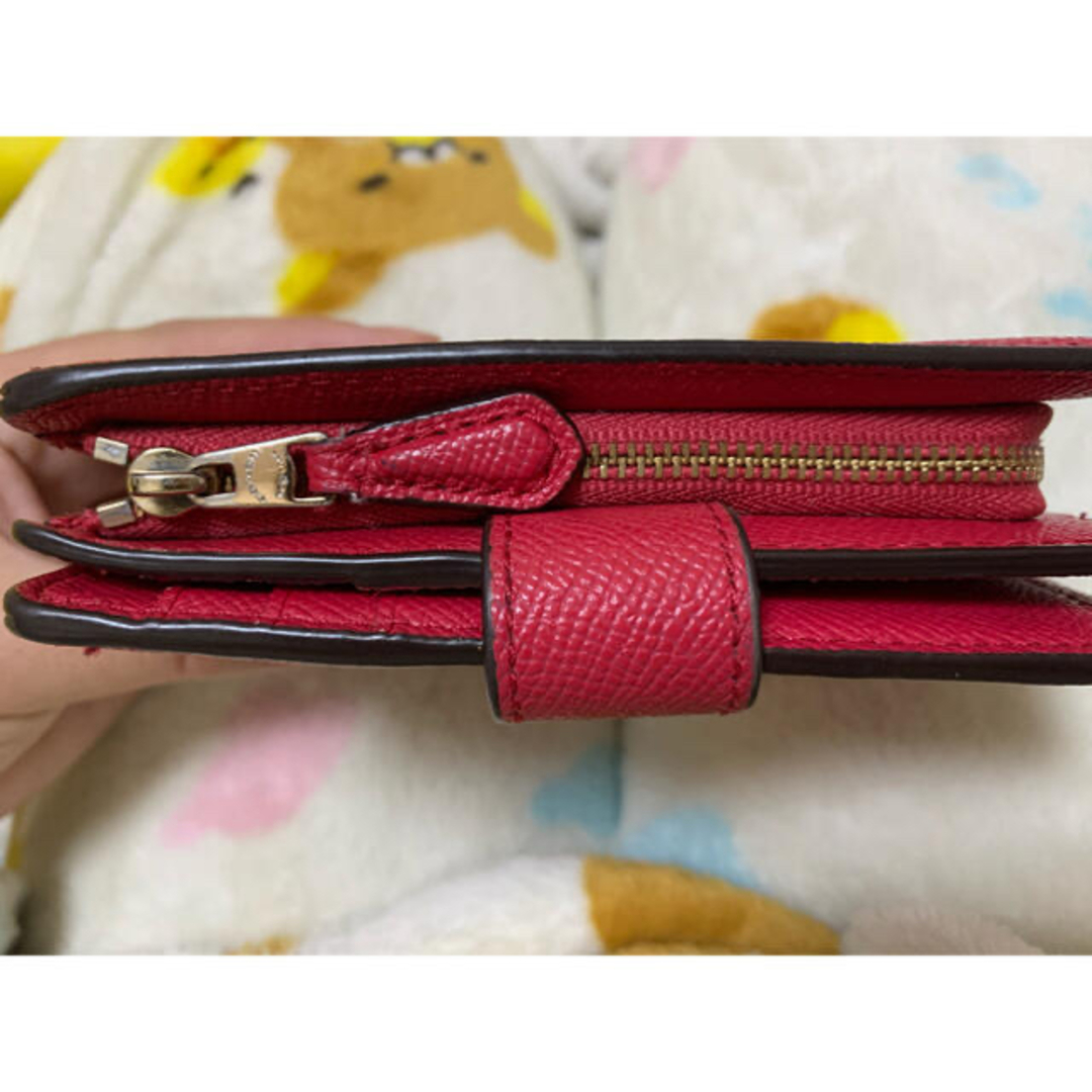 COACH(コーチ)の美品 COACH コーチ 二つ折り財布　ブライトピンク レディースのファッション小物(財布)の商品写真