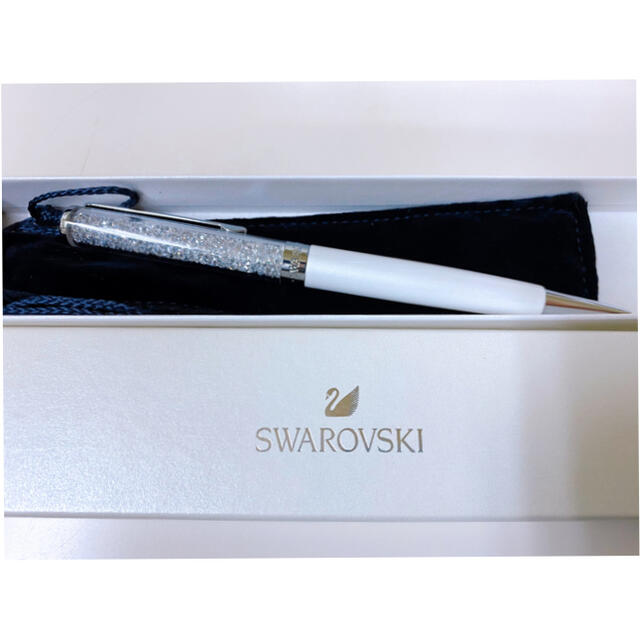 SWAROVSKI(スワロフスキー)の【新品未使用品】SWAROVSKI ノック式ボールペン【箱付き】 インテリア/住まい/日用品の文房具(ペン/マーカー)の商品写真