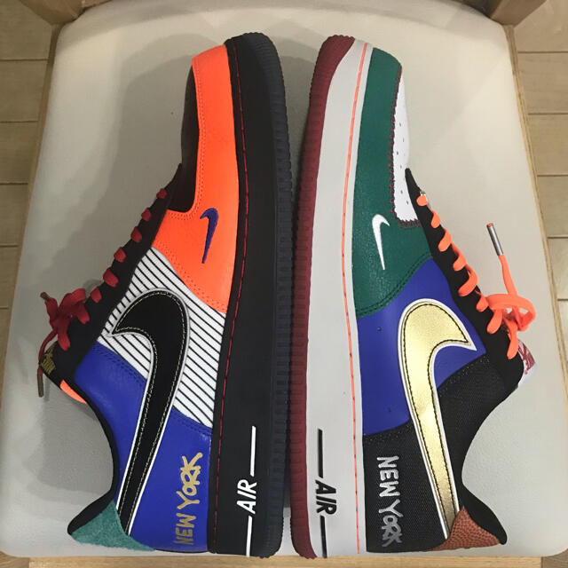 NIKE(ナイキ)のair force 1 nyc city of athlete メンズの靴/シューズ(スニーカー)の商品写真