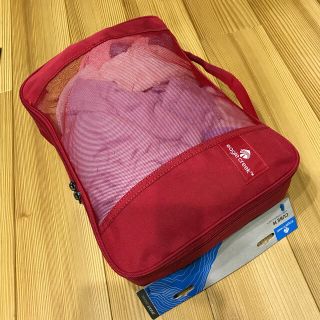 ザノースフェイス(THE NORTH FACE)の新品 eaglecreek トラベルポーチ cube M(旅行用品)