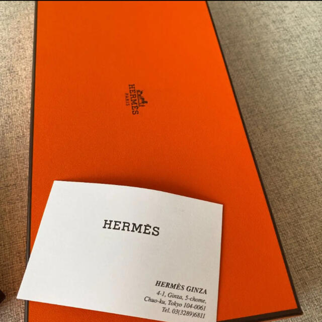 Hermes(エルメス)の【新品】エルメス Hermès《オマージュ》手袋　レディース レディースのファッション小物(手袋)の商品写真