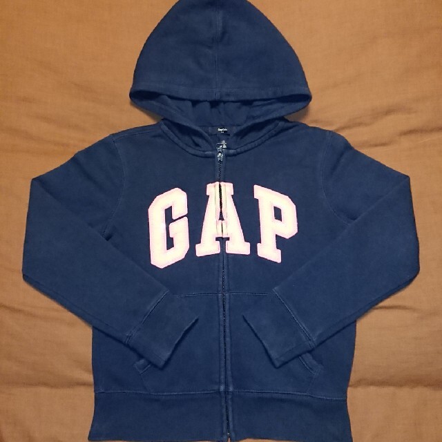 GAP Kids(ギャップキッズ)のGAP ギャップカラフル かわいい スウェット パーカーピンク ラメ 130 キッズ/ベビー/マタニティのキッズ服女の子用(90cm~)(ジャケット/上着)の商品写真