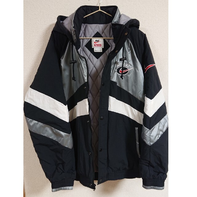 Supreme(シュプリーム)のSupreme Nike Hooded Sport Jacket メンズのジャケット/アウター(ナイロンジャケット)の商品写真