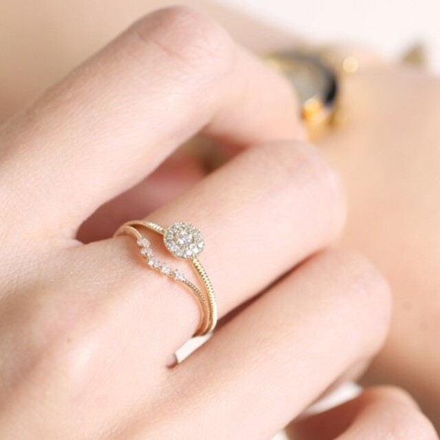 シエナ K10 ダイヤモンド リング 11号 アントルメ パヴェ 美品 レディースのアクセサリー(リング(指輪))の商品写真
