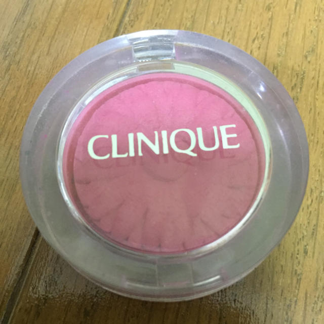 CLINIQUE(クリニーク)のみなみ様専用 コスメ/美容のベースメイク/化粧品(チーク)の商品写真