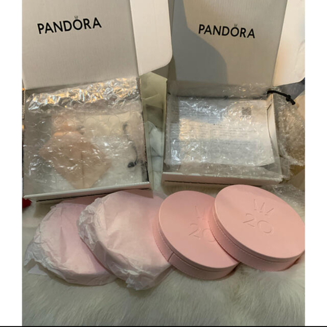 格安即決 新品PANDORA20thAnniversaryチャーム's ピンク5個BOX