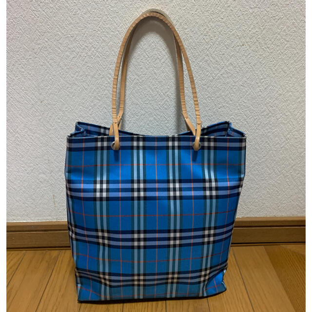 BURBERRY(バーバリー)の★美品★バーバリーロンドン　トートバッグ レディースのバッグ(トートバッグ)の商品写真