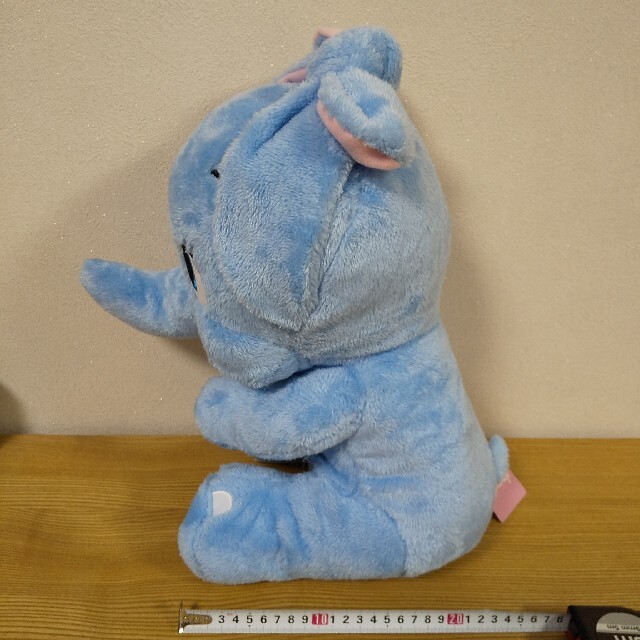 ダンボ　メガジャンボ耳結びぬいぐるみ　新品