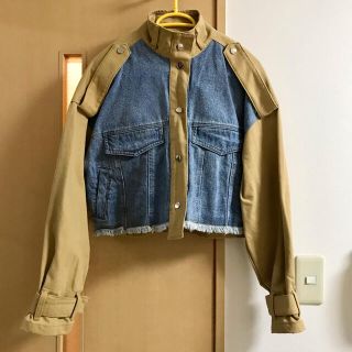 ベルシュカ(Bershka)のBershka デニム異素材ジャケット キャメルベージュ クロップド丈(Gジャン/デニムジャケット)