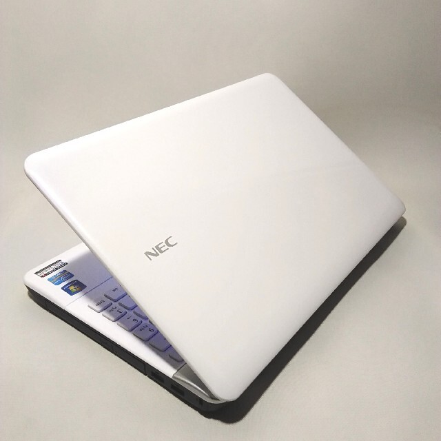 NEC ノートパソコン/ホワイト色 Win10 DVDマルチ Corei5搭載 NEC ノートパソコン/ホワイト色 Win10 DVDマルチ Corei5搭載