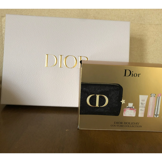 Dior(ディオール)のDior ディオール ポーチ ノベルティ 値下げしました！ レディースのファッション小物(ポーチ)の商品写真