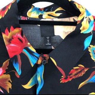 H&M - ※もこちん様専用※H &M エイチアンドエムシャツV(テテ)着用 M
