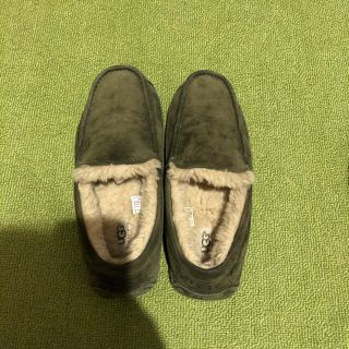 アグ(UGG)のUGG モカシン　カーキ(スリッポン/モカシン)