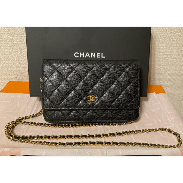 CHANEL(シャネル)のシャネル　バッグ　チェーンウォレット レディースのバッグ(ショルダーバッグ)の商品写真