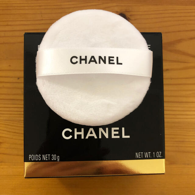 CHANEL(シャネル)の21.1.17入手　CHANELパフ コスメ/美容のメイク道具/ケアグッズ(パフ・スポンジ)の商品写真