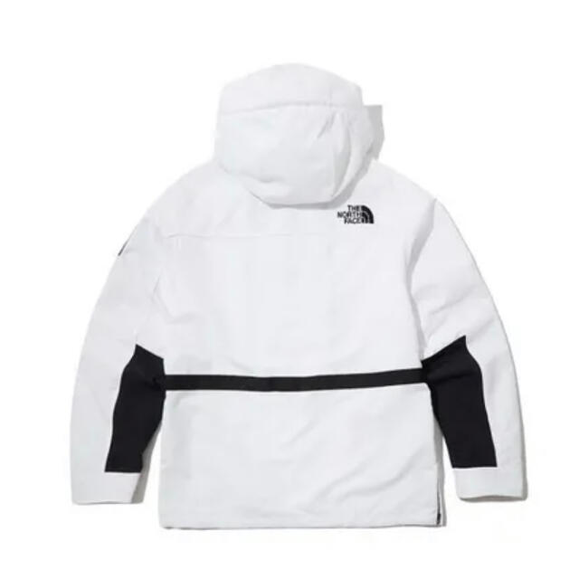 THE NORTH FACE(ザノースフェイス)の専用になっております【日本未発売】ノースフェイス　ナイロンジャケット メンズのジャケット/アウター(ナイロンジャケット)の商品写真